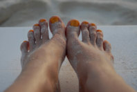foot_on_leasure_1.jpg