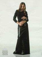 HotGirlsInTightSkirtscom_Long_Leather_Skirts_014.jpg