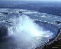 1225903745_niagra_falls.jpg